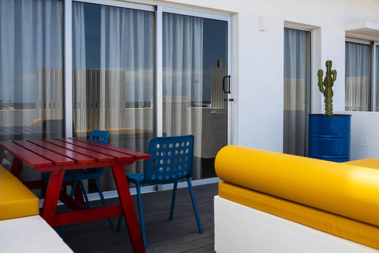 Dúplex con 2 dormitorios, entrada independiente, terraza y vista calle  Buendía Corralejo Fuerteventura