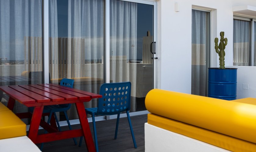 Dúplex con entrada independiente y terraza vista calle - 2 dormitorios Buendía Corralejo Fuerteventura Dúplex con entrada independiente y terraza vista calle - 2 dormitorios Buendía Corralejo Fuerteventura